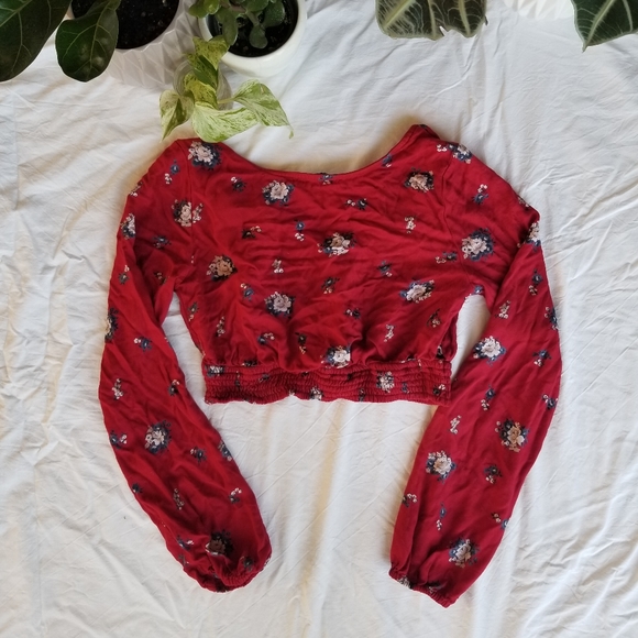 Hollister long sleeve crop top - Picture 2 of 3